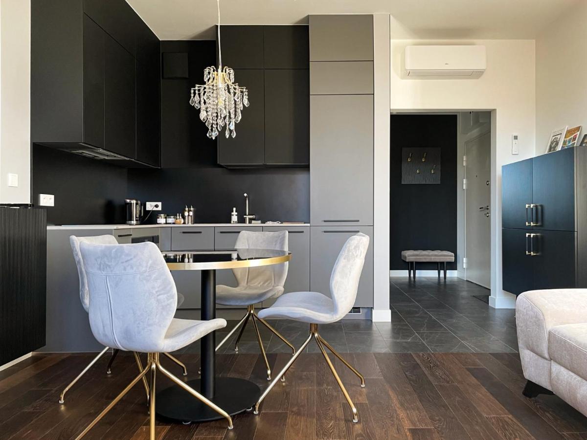 Visiting Apartments - Wyspa Slodowa 브로츠와프 외부 사진